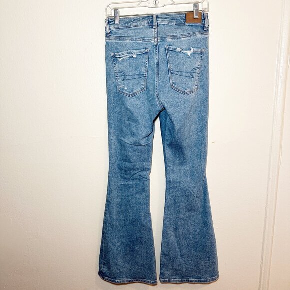american eagle distressed jeans - Picture 2 of 7